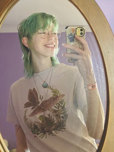 IMG_7702.jpg Thumbnail